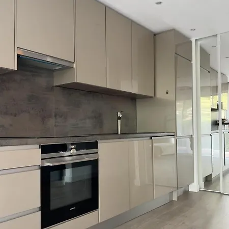 Sweet Riviera - Piscine & Lägenhet *